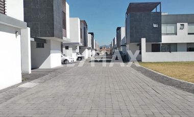 VENTA DE CASAS EN METEPEC, RESIDENCIAL - (3)