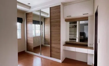 Good for Investor 4bedrooms4 3bathrooms