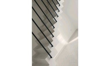 Arriendo apartamento duplex en villanova