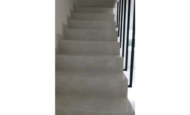 Arriendo apartamento duplex en villanova