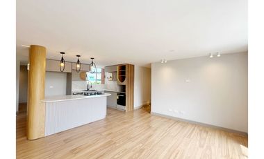 APARTAMENTO REMODELADO EL POBLADO SECTOR CASTILLA