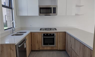 Vendo casa campestre para estrenar en Cajicá