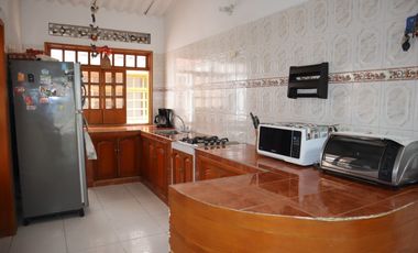 VENDO CASA EN VILLETA