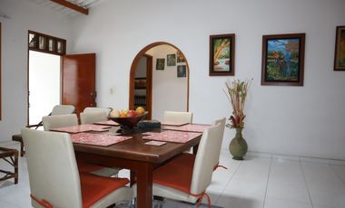 VENDO CASA EN VILLETA