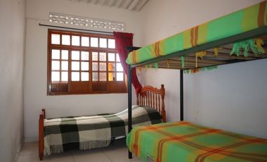 VENDO CASA EN VILLETA