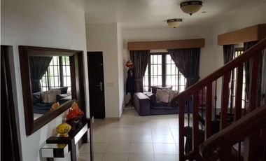 ALQUILA CASA 4 REC CLAYTON EMBASSY CLUB cv