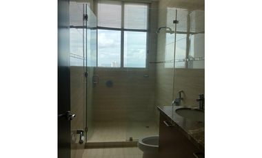 SE ALQUILA BELLO Y AMPLIO APTO LINEA BLANCA EN COSTA DEL ESTE