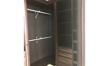 SE ALQUILA BELLO Y AMPLIO APTO LINEA BLANCA EN COSTA DEL ESTE