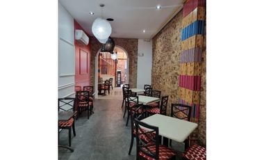 Venta: Local en Casco Viejo