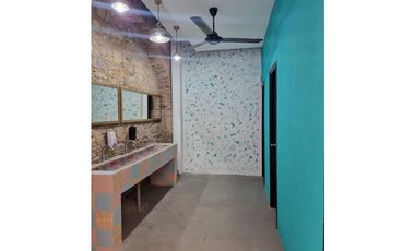 Venta: Local en Casco Viejo