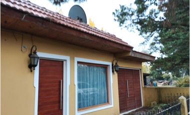Chalet en F.U. Camet! Buen futuro y... Accesible!!!
