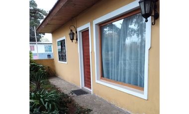 Chalet en F.U. Camet! Buen futuro y... Accesible!!!