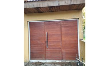 Chalet en F.U. Camet! Buen futuro y... Accesible!!!