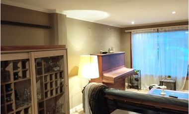 Chalet en F.U. Camet! Buen futuro y... Accesible!!!