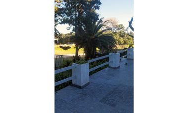 Se vende casa en Playa Chapadmalal-  Chapadmalal