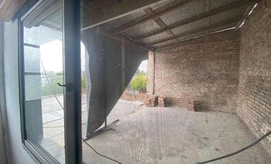 Casa PH en venta en Quilmes Este