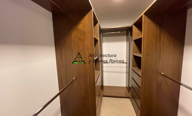 Espectacular PH en Venta (Tres Cumbres)