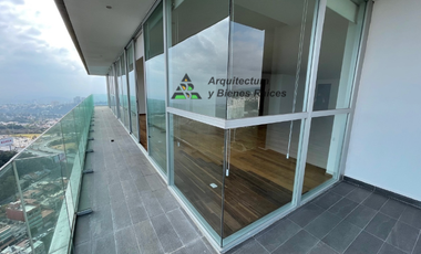 Espectacular PH en Venta (Tres Cumbres)