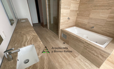 Espectacular PH en Venta (Tres Cumbres)