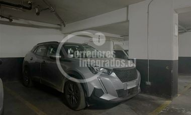 Estacionamiento en Venta en Merced / Miraflores, Santiago