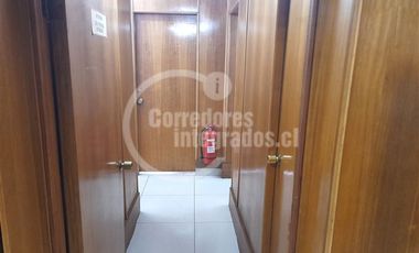 Oficina en Arriendo en Paseo Bulnes . Metro Moneda