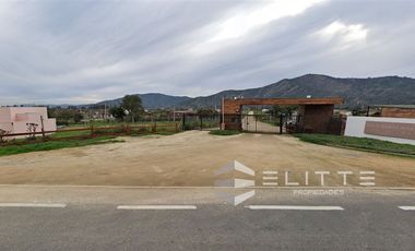 Parcela en Venta en (KRM12429) Parcela plana en condominio habitado