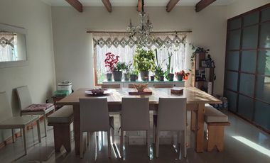 Hermosa Casa Estilo Mediterráneo , Idahue