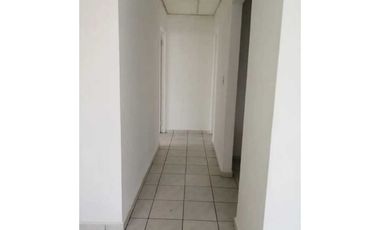 VENDO CASA EN LA CHORRERA VALLE DORADO 2R