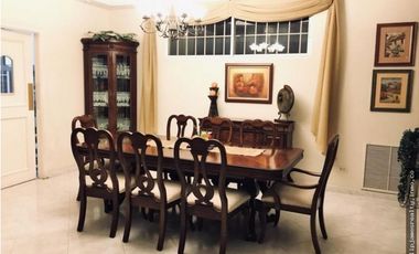 Venta: Duplex 4 recámaras en El Avance, Betania