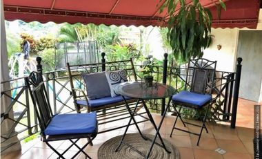 Venta: Duplex 4 recámaras en El Avance, Betania