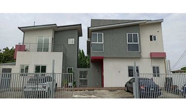 SE VENDEN  DUPLEX EN PARQUE LEFEVRE |  128MT2
