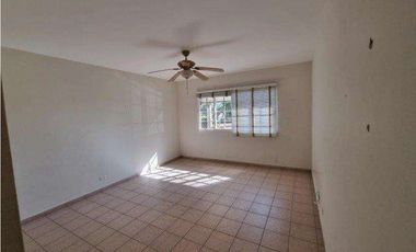 Venta de casa en Coronado (Club de Golf) GTA