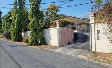 Venta de casa en Coronado (Club de Golf) GTA