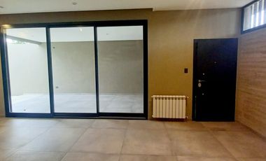 Venta Duplex Ituzaingo