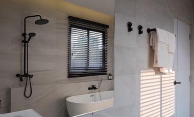 Pet friendly house for sale and rent