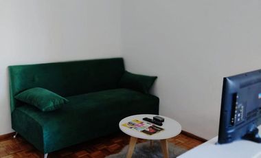 Esmeralda al 800. Departamento  2 ambientes Amueblado