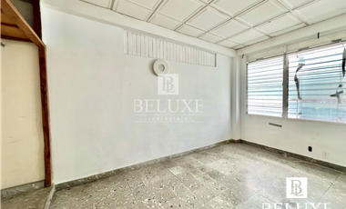 VENTA CASA EXCELENTE UBICACION EN ALTOS DEL GOLF (4)