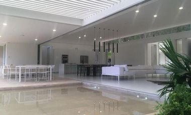 FINCA AMOBLADA EN VENTA UBICADA EN TITIRIBI SECTOR LA SIRIA