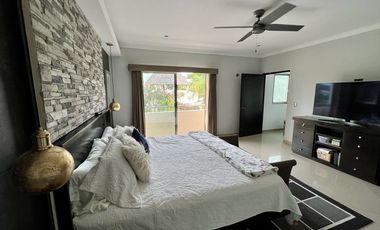 CASA DE 4 RECAMARAS EN PLAYA DEL CARMEN