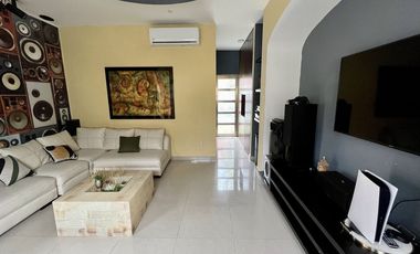 CASA DE 4 RECAMARAS EN PLAYA DEL CARMEN