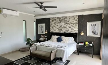 CASA DE 4 RECAMARAS EN PLAYA DEL CARMEN