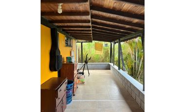 Se Vende Finca abordo de carretera en Ulloa Valle