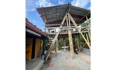 Se Vende Finca abordo de carretera en Ulloa Valle