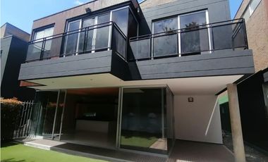 Casa en Arriendo San Lucas Medellín