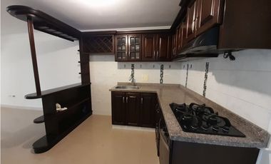 Casa de dos pisos en venta Barrio El Bosque Palmira Valle Colombia
