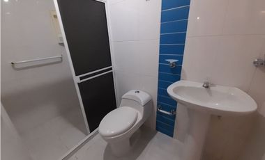 Casa de dos pisos en venta Barrio El Bosque Palmira Valle Colombia