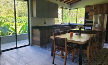 Venta Casa Campestre  Ubicada en el Retiro sector el Chuscal