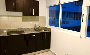 Se alquila apartamento en Avenida Balboa $900