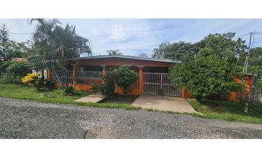 VENDO.CASA.EN ALGARROBO