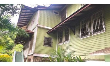 VENTA CASA HISTÓRICA  697M2 EN HARRECK HEIGHTS, ANCON.